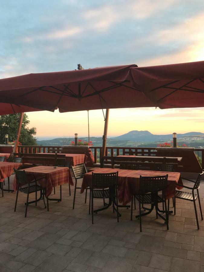 Locanda "Al Terrazzo" Erbezzo Εξωτερικό φωτογραφία